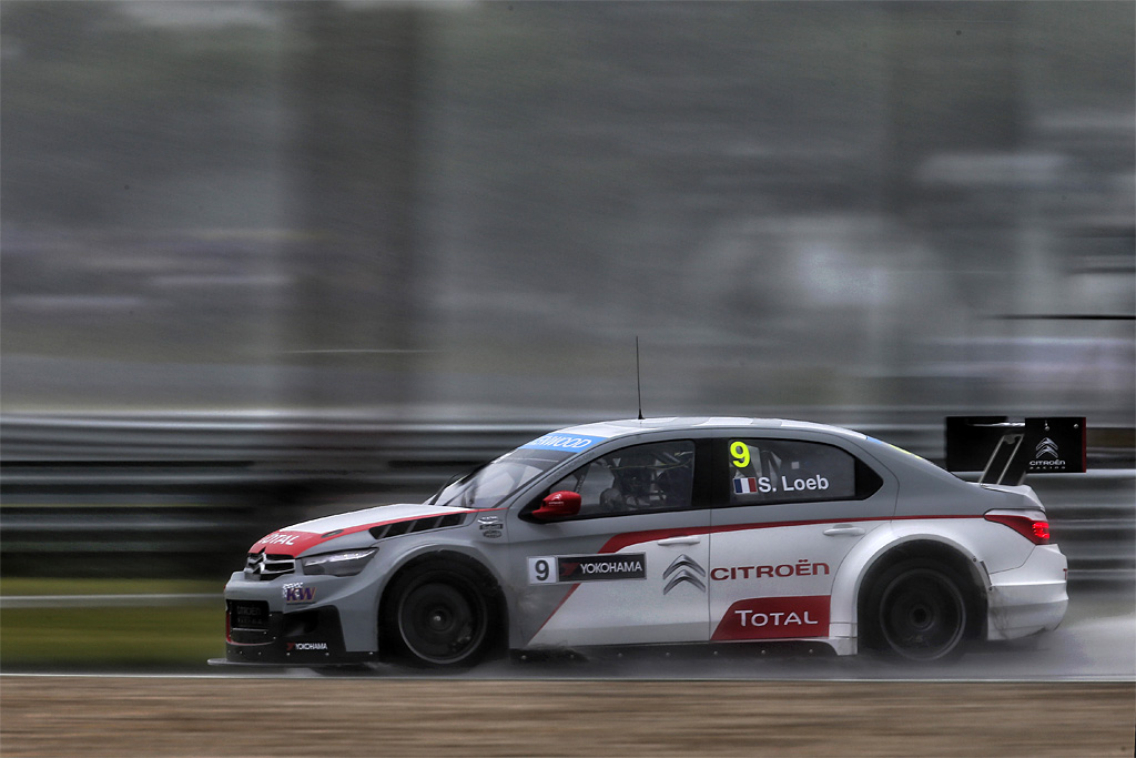 Sebastien Loeb rykkede op på 2. pladsen i VM-kampen efter sejren på Slovakia Ring.
(Foto: FIA WTCC)